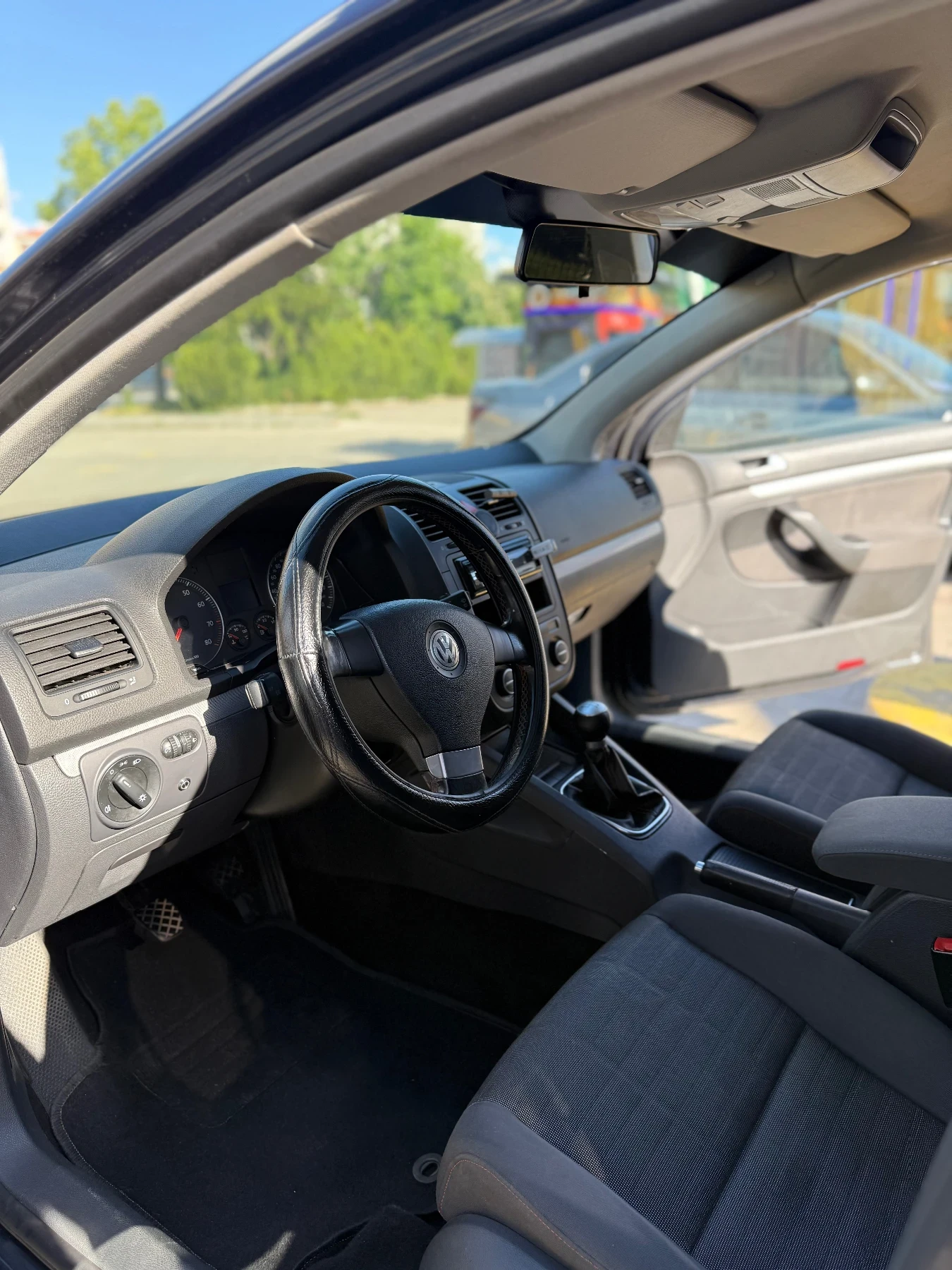 VW Golf  - изображение 8