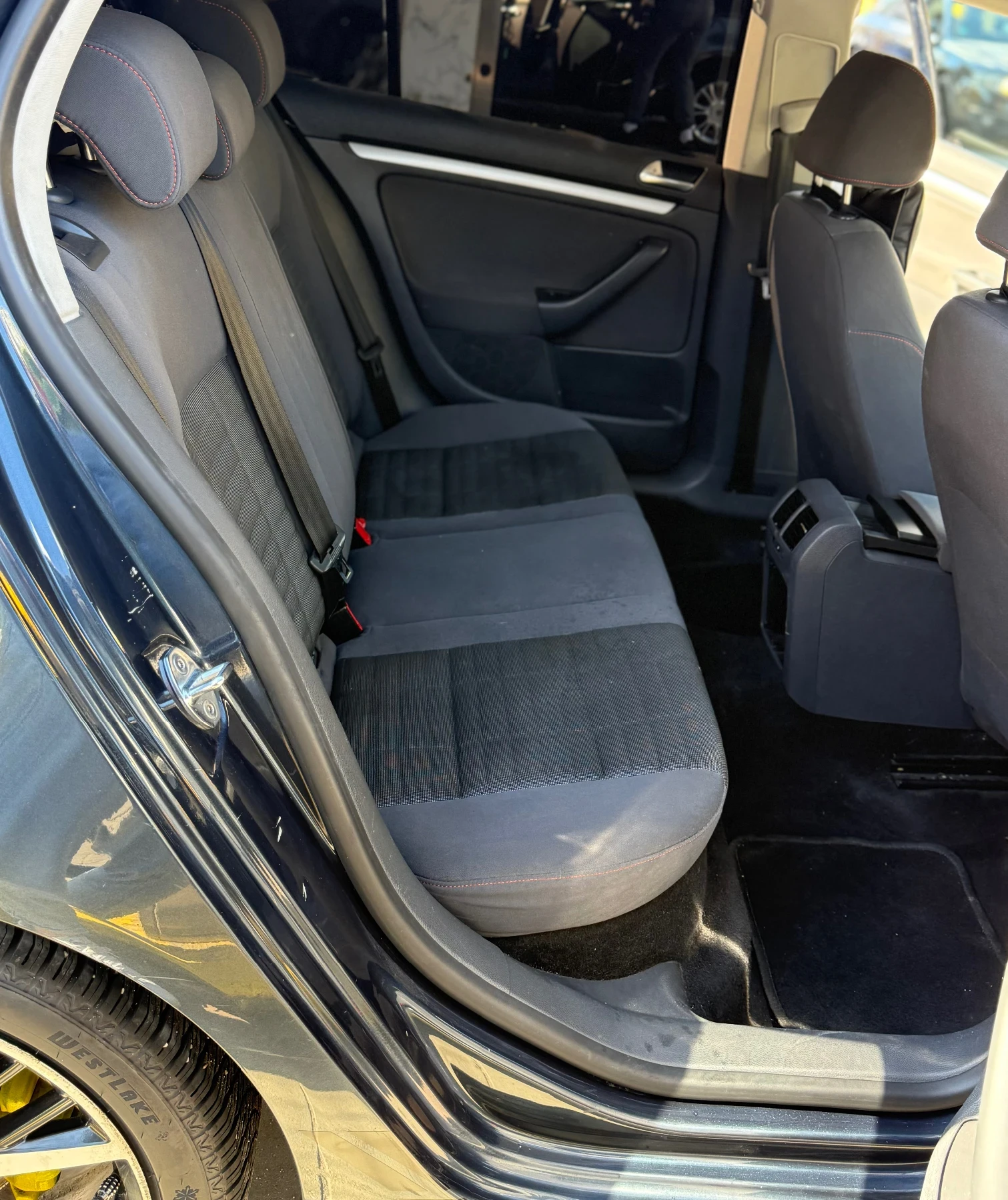 VW Golf  - изображение 9