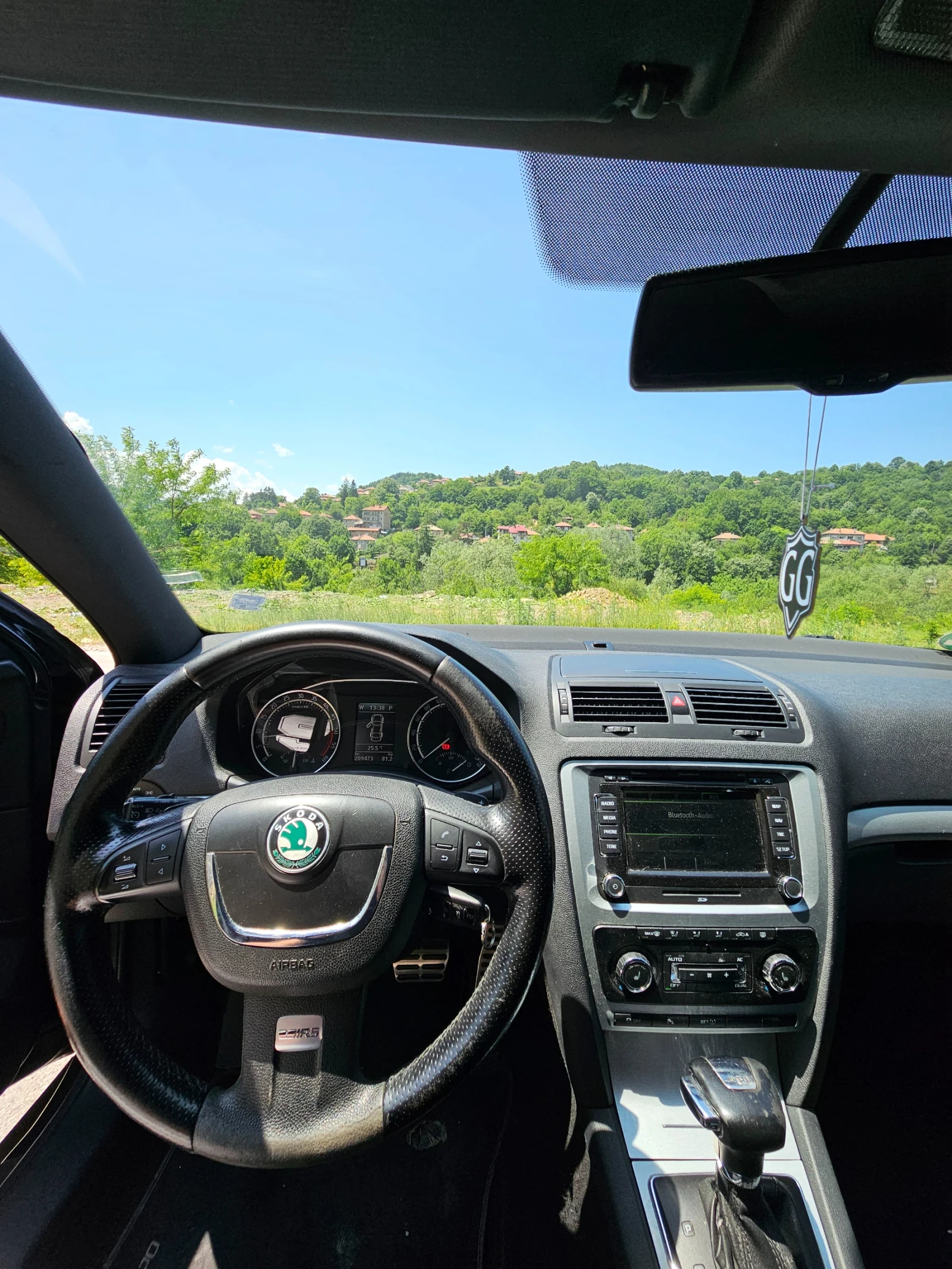Skoda Octavia 2.0 tdi VRS - изображение 10