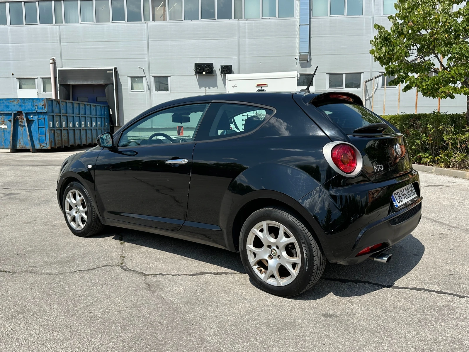 Alfa Romeo MiTo 1.4i 79 к.с. - изображение 3