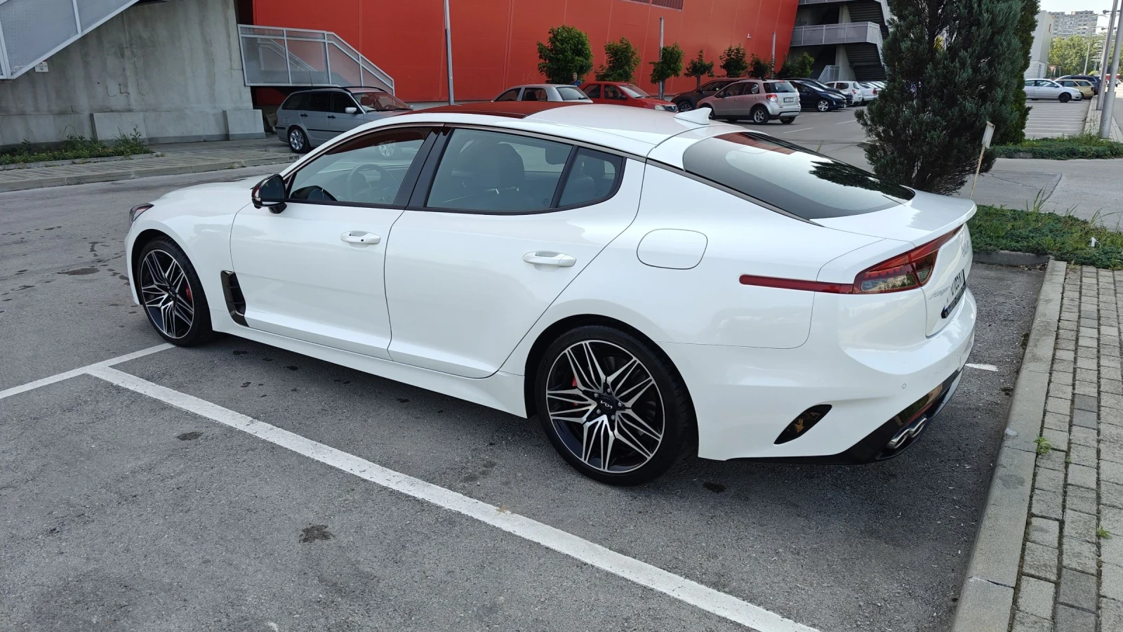 Kia Stinger GT 3.3 AWD  - изображение 4