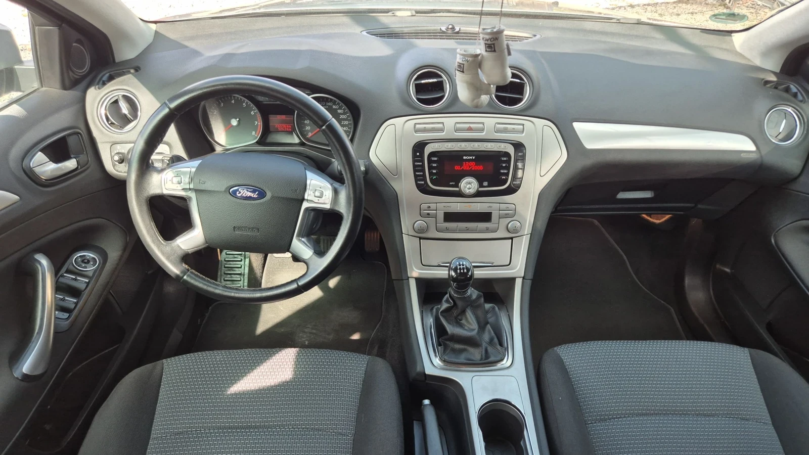 Ford Mondeo 1.6 - изображение 10