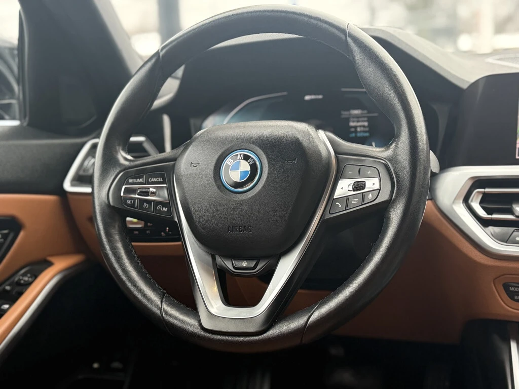 BMW 330 * xDrive 4dr AWD PLUG IN HYBRID * CARFAX * ���� �� | Mobile.bg � ����������� 16