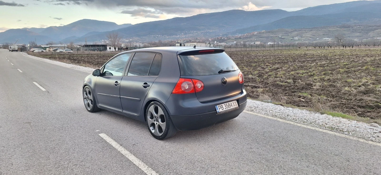VW Golf 5 1.9TDI 105 кс - изображение 3