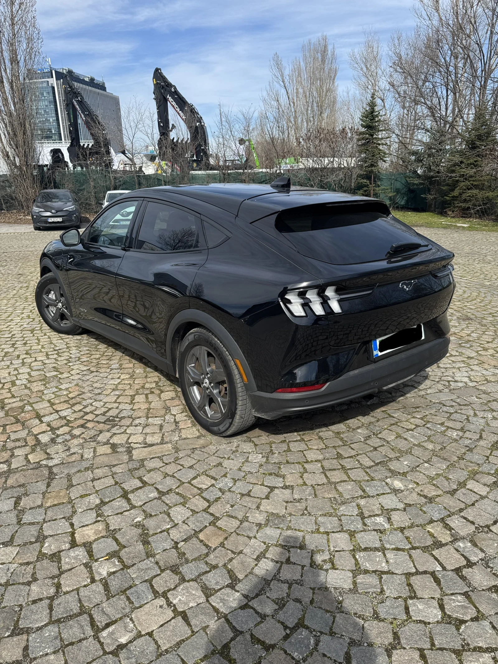 Ford Mustang Mach-E 76kwh 93.5% SOH RWD , снимка 2 - Автомобили и джипове - 53830081