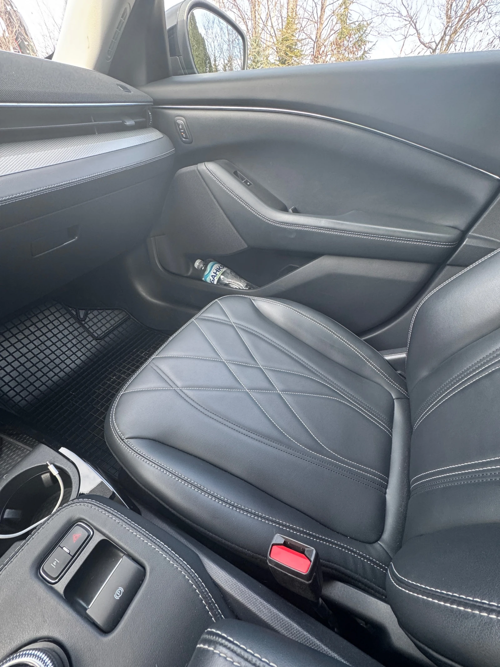 Ford Mustang Mach-E 76kwh 93.5% SOH RWD , снимка 5 - Автомобили и джипове - 53830081