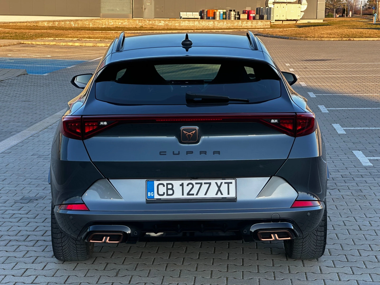 Cupra Formentor VZ 1.4 e-Hybrid 245 к.с. /DSG/360CAM/ВСИЧКИ ЕКСТРИ, снимка 4 - Автомобили и джипове - 54015338