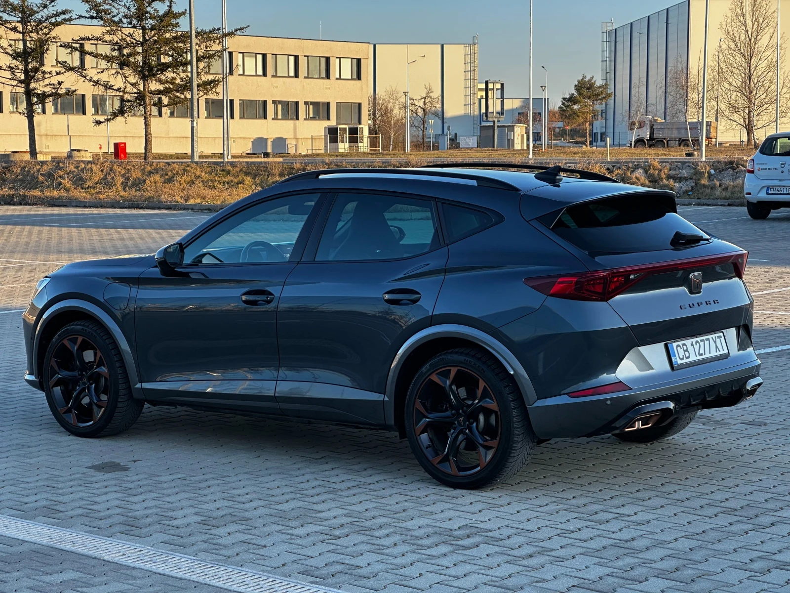 Cupra Formentor VZ 1.4 e-Hybrid 245 к.с. /DSG/360CAM/ВСИЧКИ ЕКСТРИ, снимка 5 - Автомобили и джипове - 54015338