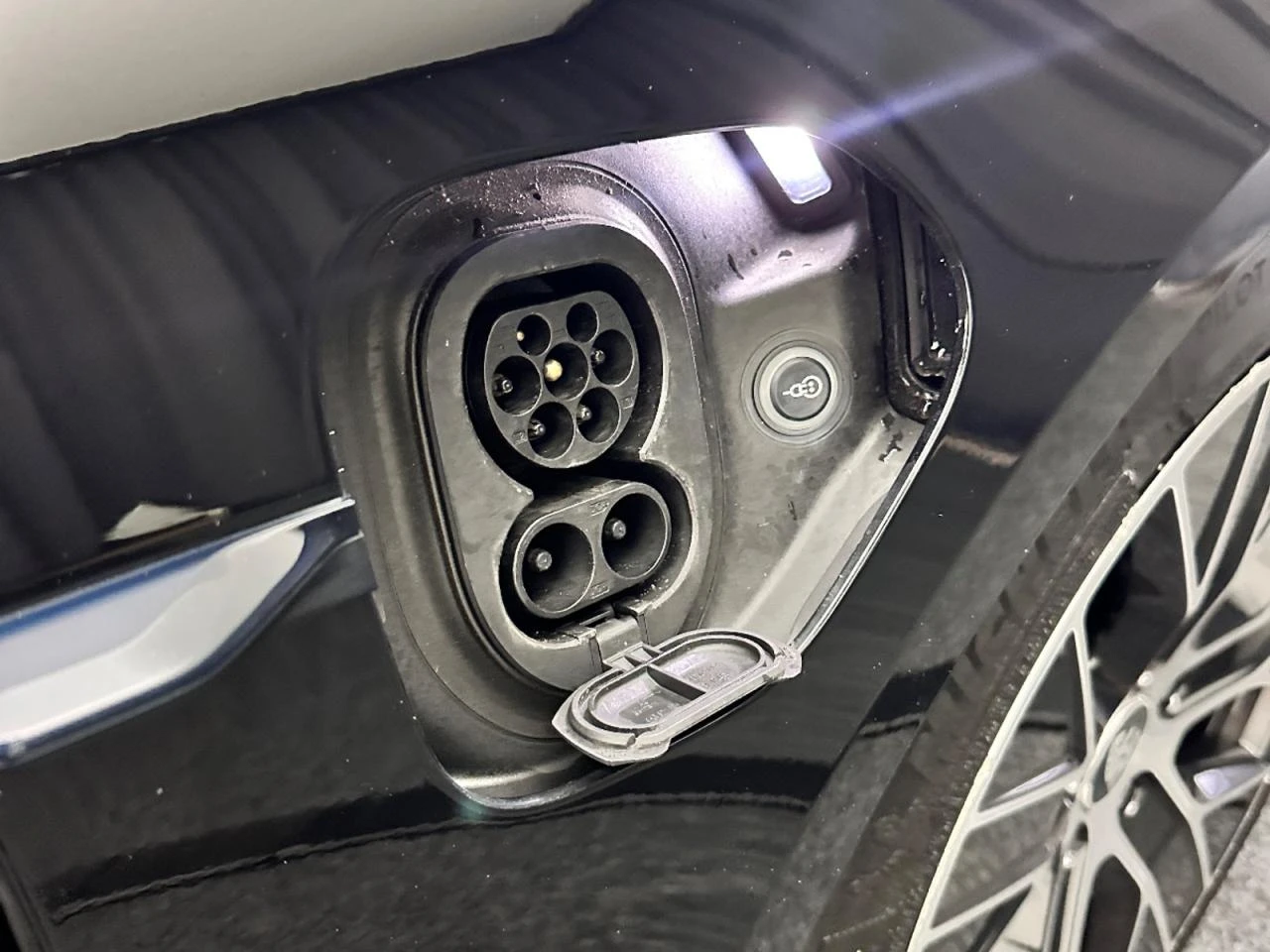 Porsche Taycan 4S 93 kWh, снимка 17 - Автомобили и джипове - 54193212