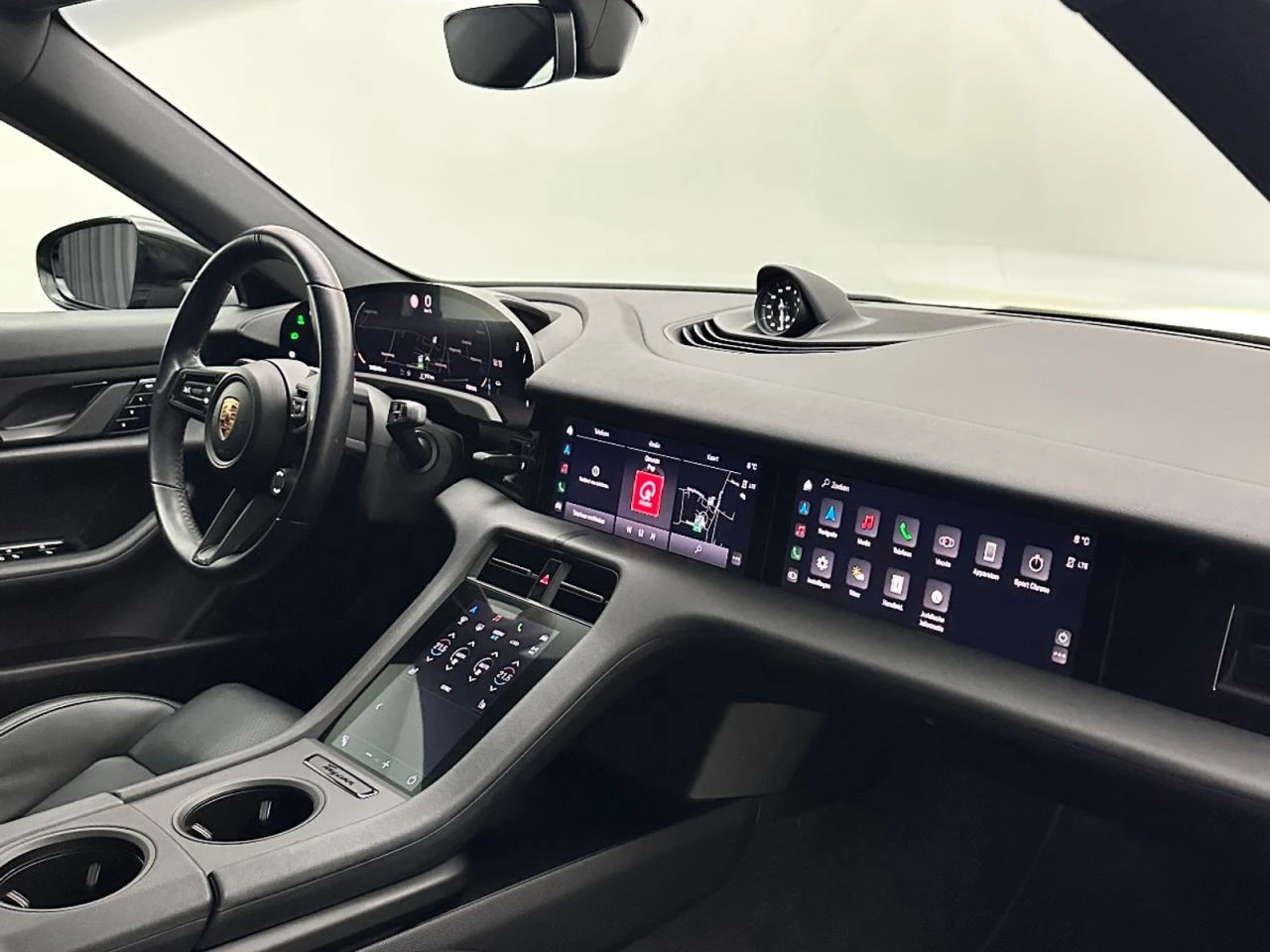 Porsche Taycan 4S 93 kWh, снимка 4 - Автомобили и джипове - 54193212