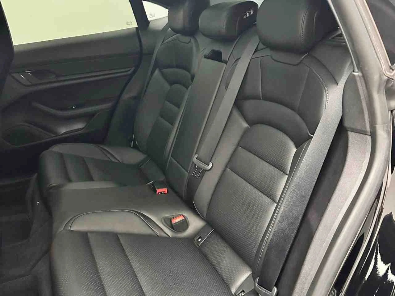 Porsche Taycan 4S 93 kWh, снимка 6 - Автомобили и джипове - 54193212