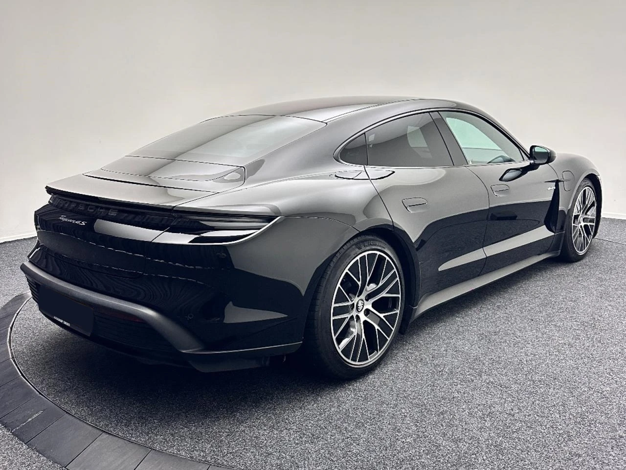 Porsche Taycan 4S 93 kWh, снимка 3 - Автомобили и джипове - 54193212