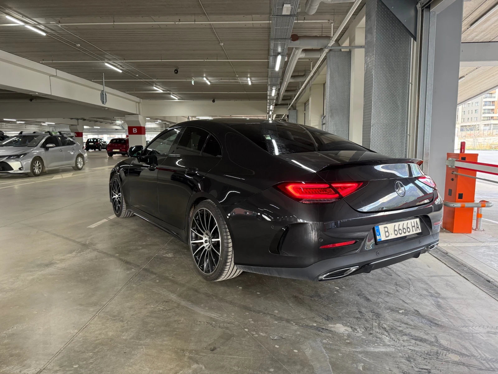 Mercedes-Benz CLS 300 AMG ����� 9G-TRONIC  | Mobile.bg � ����������� 6