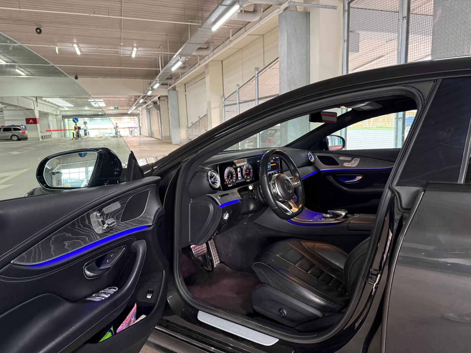 Mercedes-Benz CLS 300 AMG ����� 9G-TRONIC  | Mobile.bg � ����������� 9