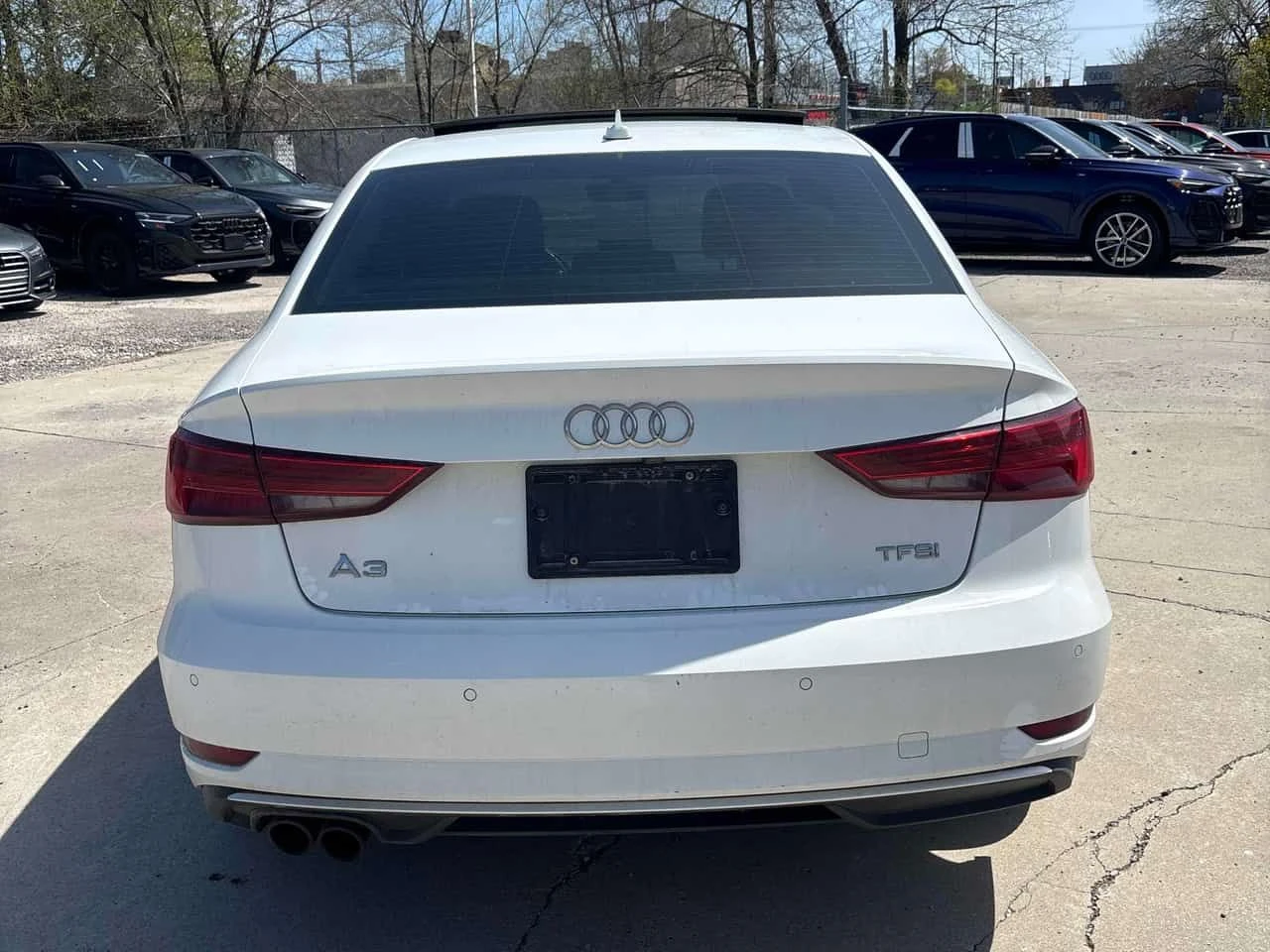 Audi A3  2.0T Progressiv/CARFAX/Подгрев/Шибедах, снимка 5 - Автомобили и джипове - 54335835