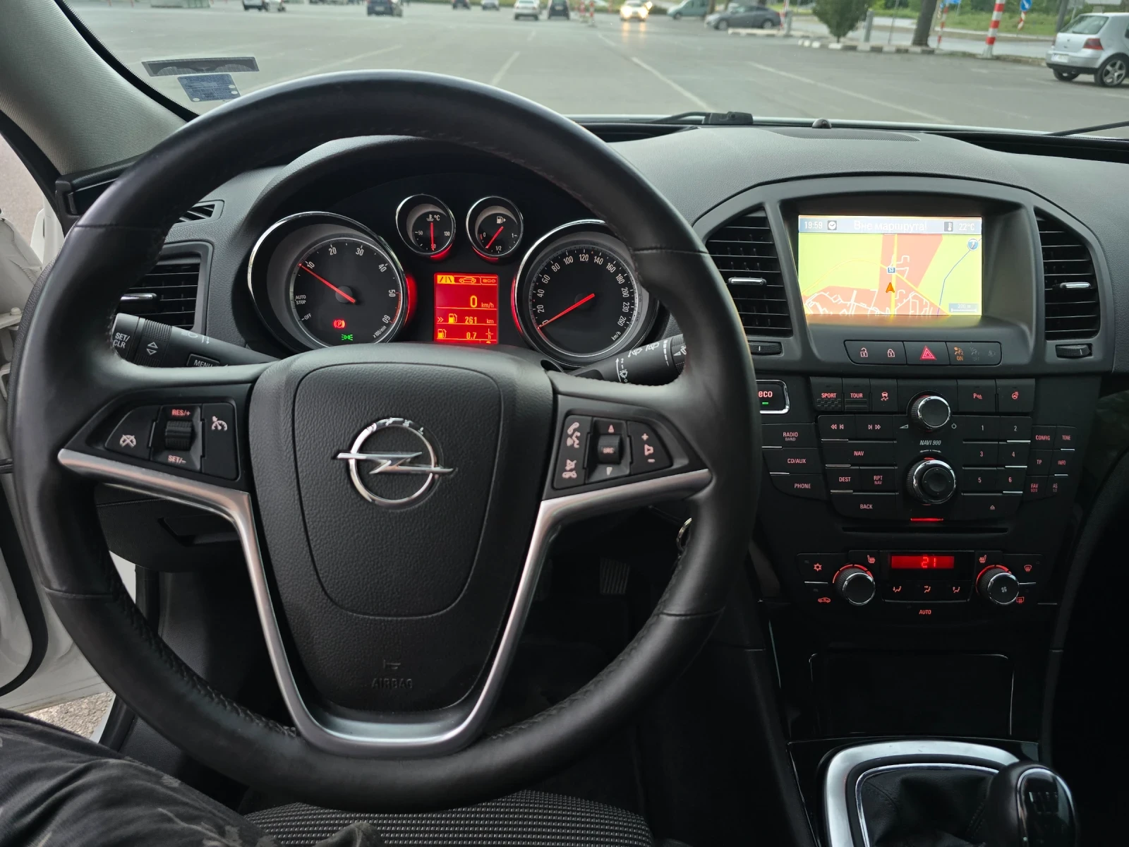 Opel Insignia 2.0 Bi-Turbo OPC-Line, снимка 9 - Автомобили и джипове - 54611445