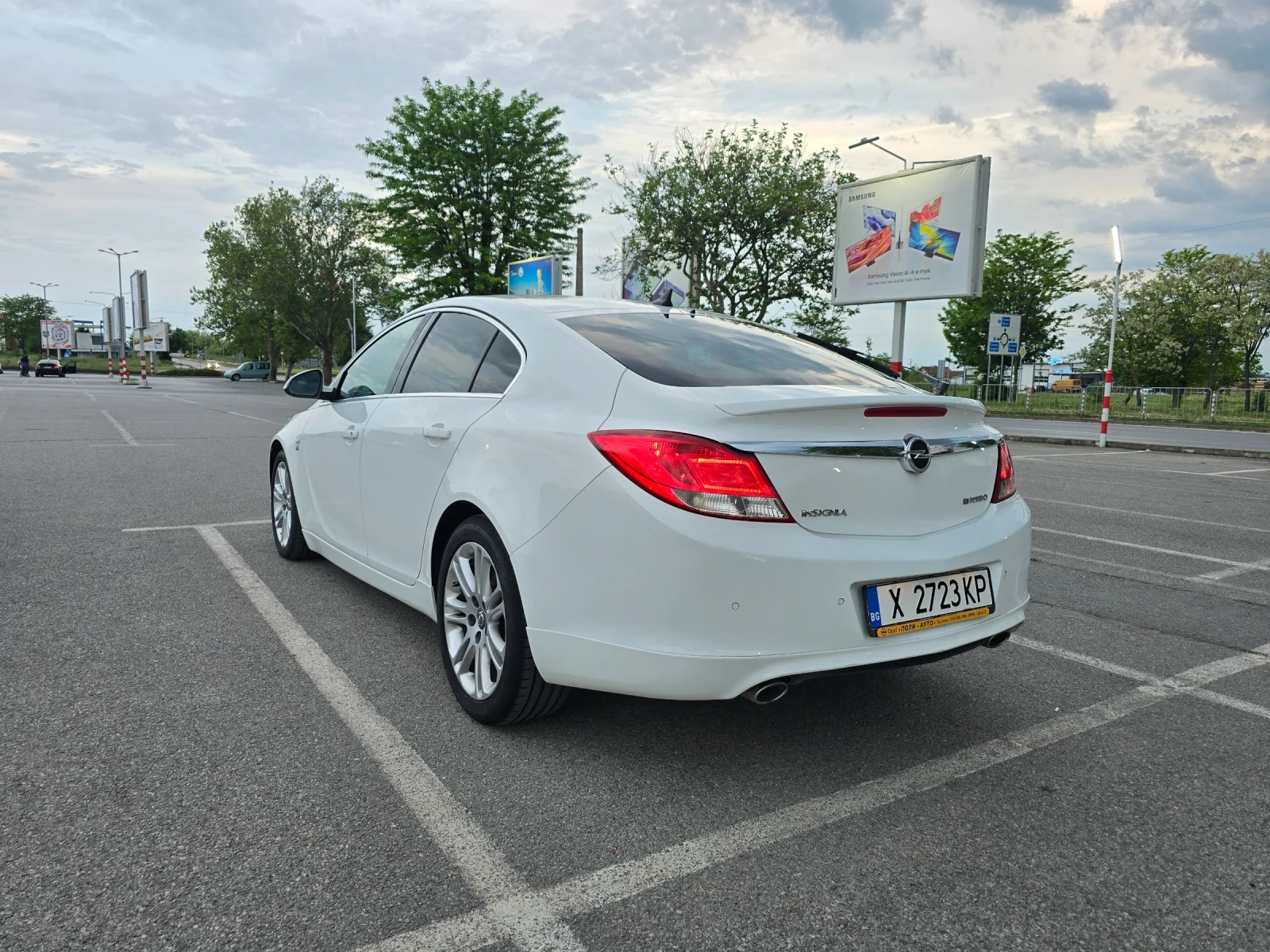 Opel Insignia 2.0 Bi-Turbo OPC-Line, снимка 4 - Автомобили и джипове - 54611445