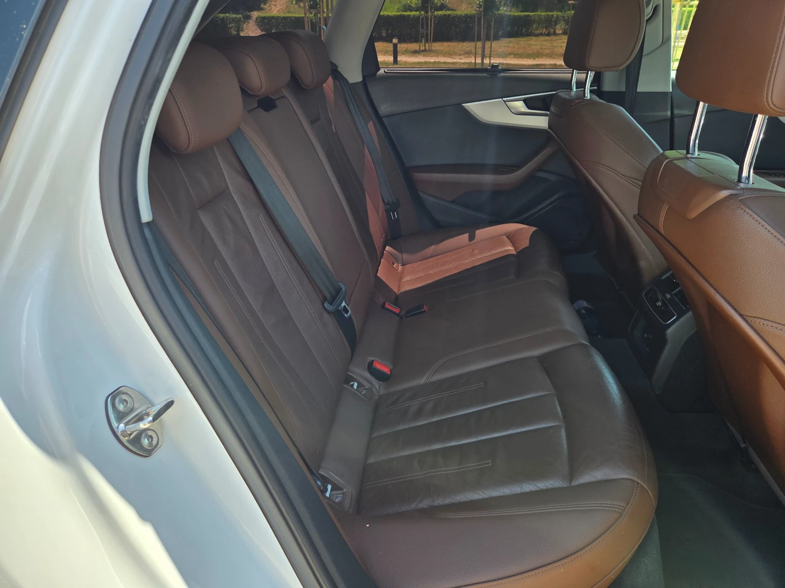 Audi A4 Allroad 3.0TDI QUATTRO, снимка 9 - Автомобили и джипове - 55087795