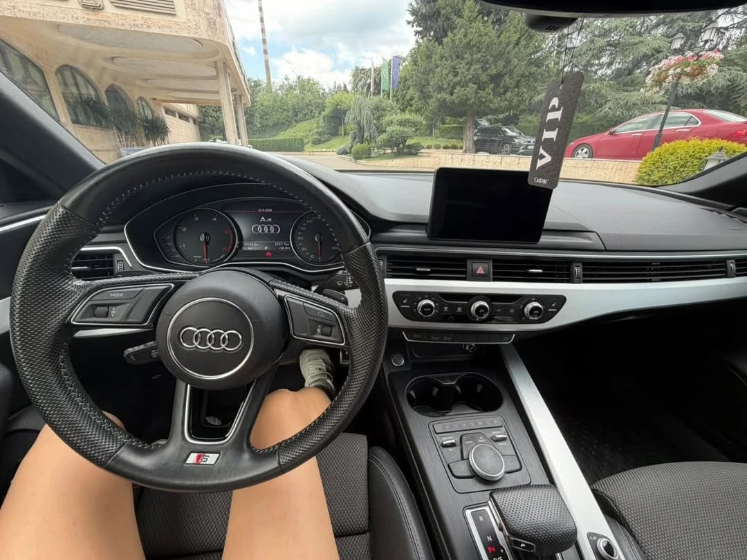 Audi A4, снимка 11 - Автомобили и джипове - 55140971
