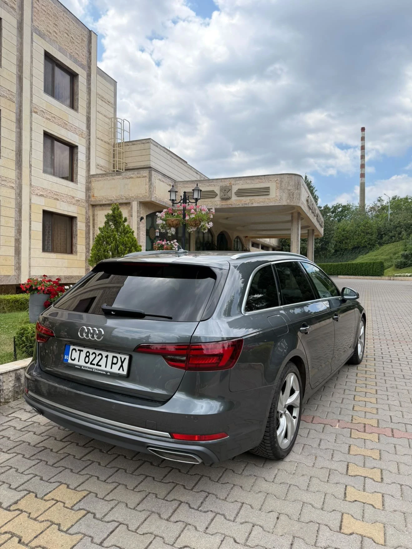 Audi A4, снимка 3 - Автомобили и джипове - 55140971