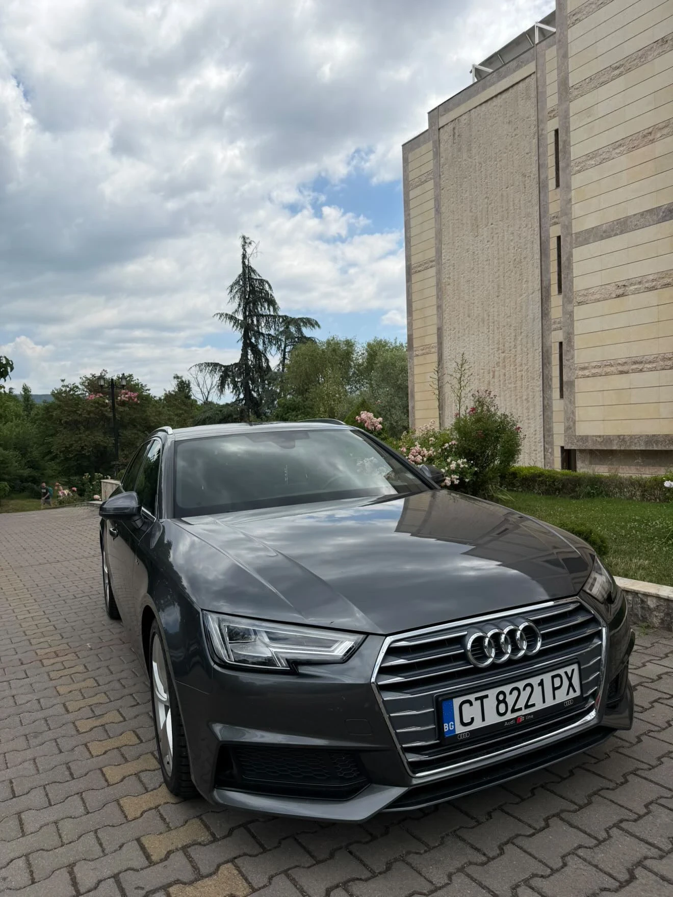 Audi A4, снимка 13 - Автомобили и джипове - 55140971
