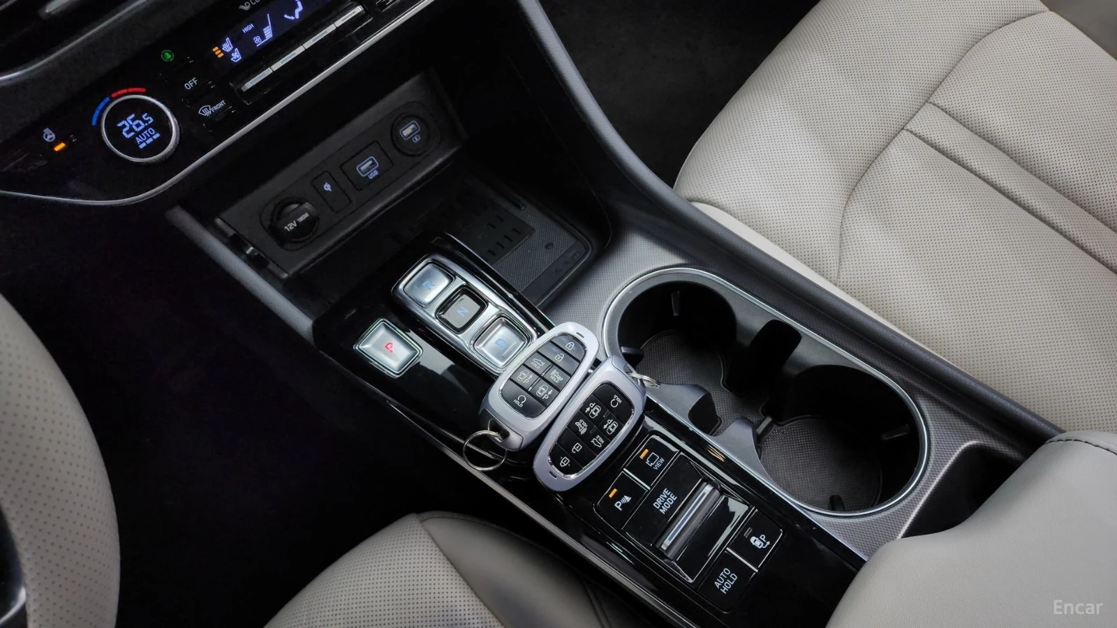 Hyundai Sonata 2.0* INSPIRATION* ПОДГРЕВ* ОБДУХВАНЕ* ПАНО* 360* H, снимка 9 - Автомобили и джипове - 55680346