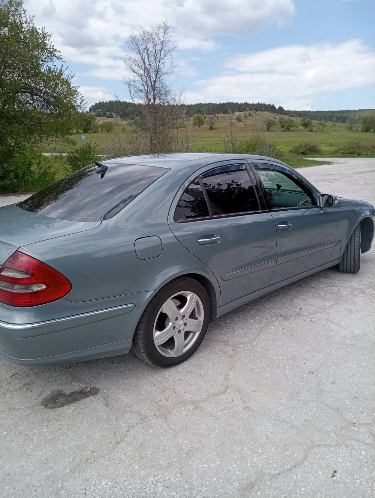 Mercedes-Benz E 280, снимка 6 - Автомобили и джипове - 55934339