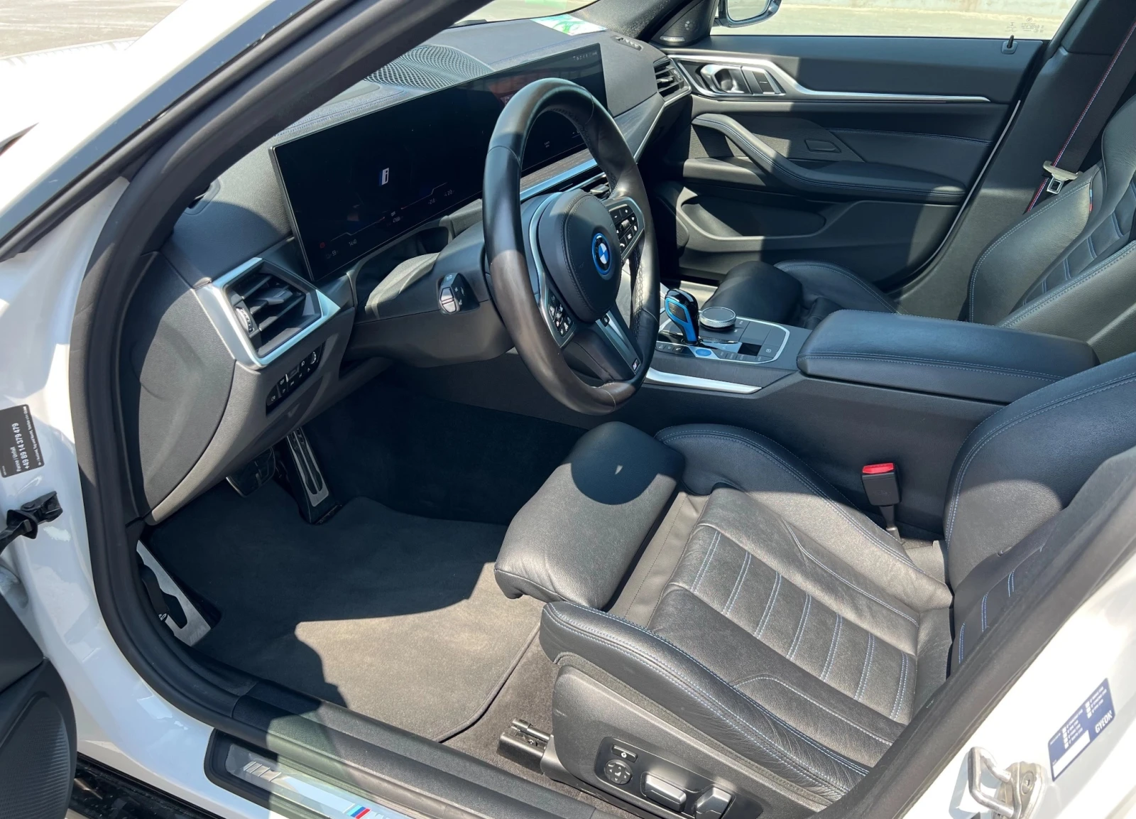 BMW i4 83.9 kWh eDrive 40, снимка 7 - Автомобили и джипове - 56430282