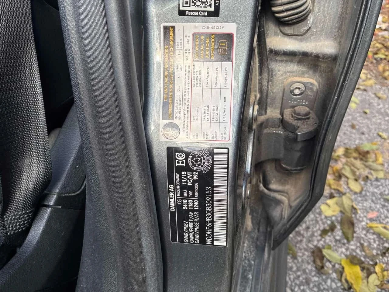 Mercedes-Benz E 400, снимка 9 - Автомобили и джипове - 56724039