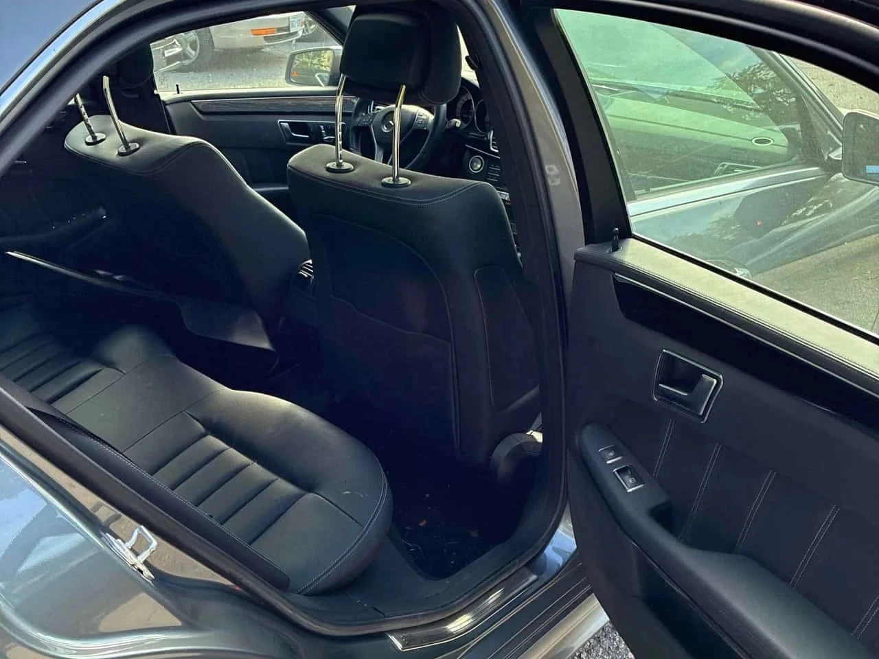 Mercedes-Benz E 400, снимка 15 - Автомобили и джипове - 56724039