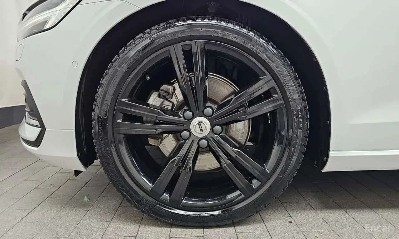Volvo S60, снимка 5 - Автомобили и джипове - 56738106
