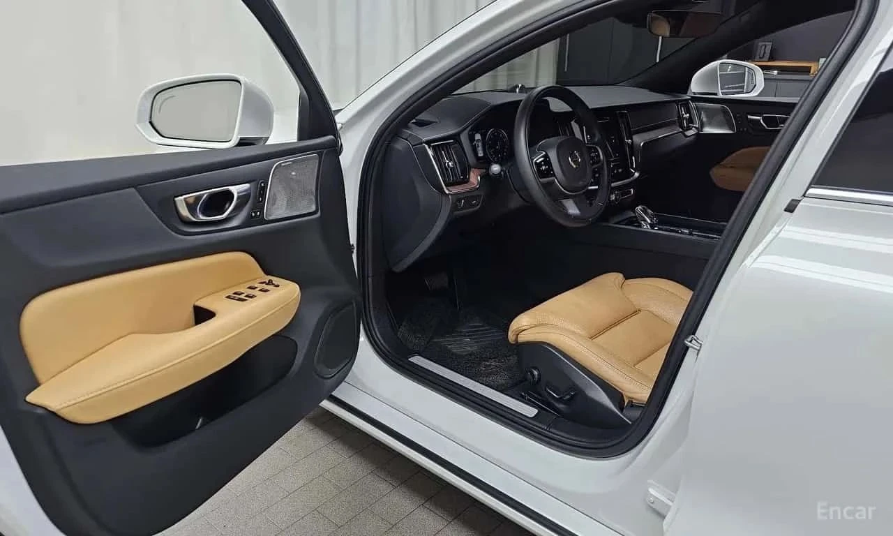 Volvo S60, снимка 10 - Автомобили и джипове - 56738106