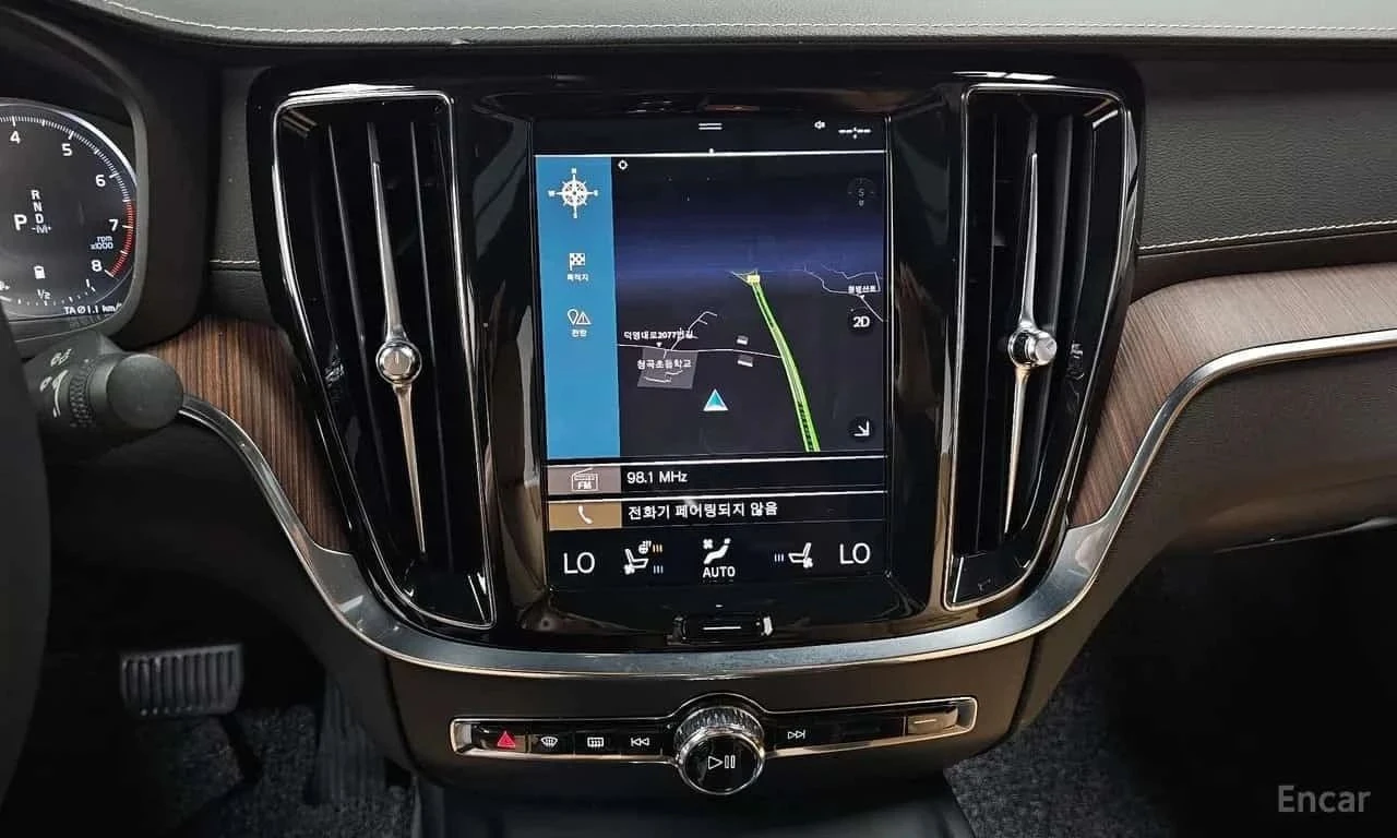Volvo S60, снимка 14 - Автомобили и джипове - 56738106