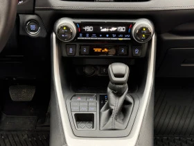 Toyota Rav4 2.5I* 4X4* LED* CAMERA* KEYLESS, снимка 13