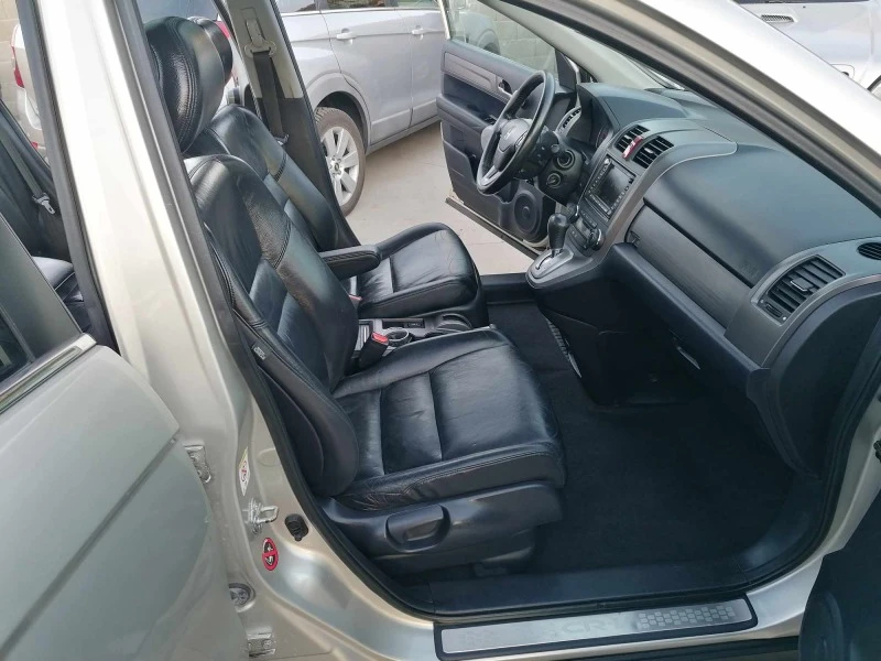 Honda Cr-v 2.0 i-vtec Executive Швейцария, снимка 12 - Автомобили и джипове - 47217482