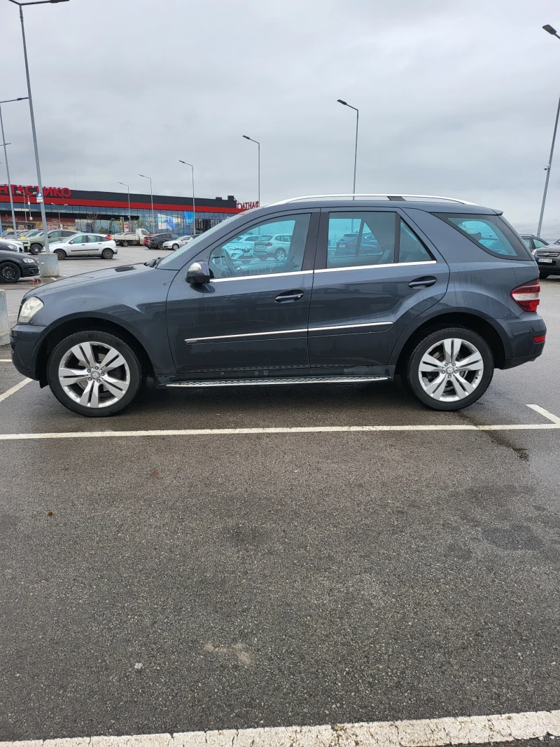 Mercedes-Benz ML 350 ML, снимка 2 - Автомобили и джипове - 47968470