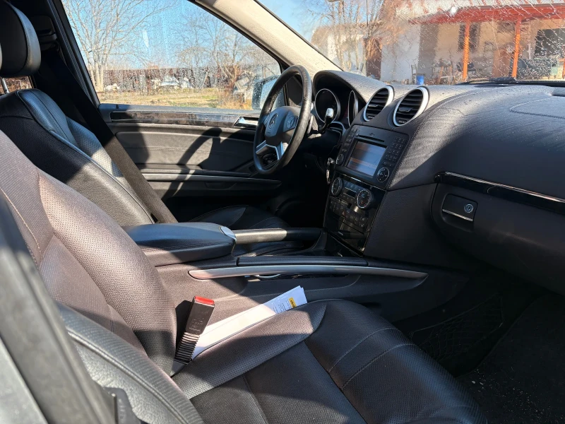 Mercedes-Benz ML 350 Blue technology , снимка 6 - Автомобили и джипове - 51477882