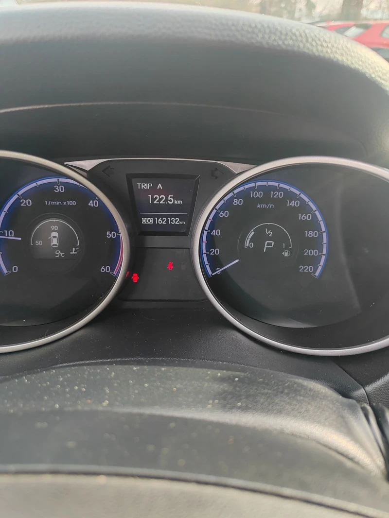 Hyundai IX35 2.0, 184к.с. 4х4 FULL, снимка 16 - Автомобили и джипове - 52626017