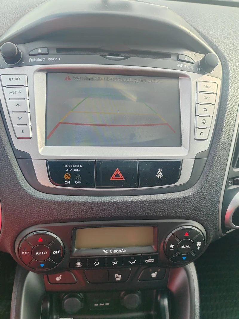 Hyundai IX35 2.0, 184к.с. 4х4 FULL, снимка 15 - Автомобили и джипове - 52626017