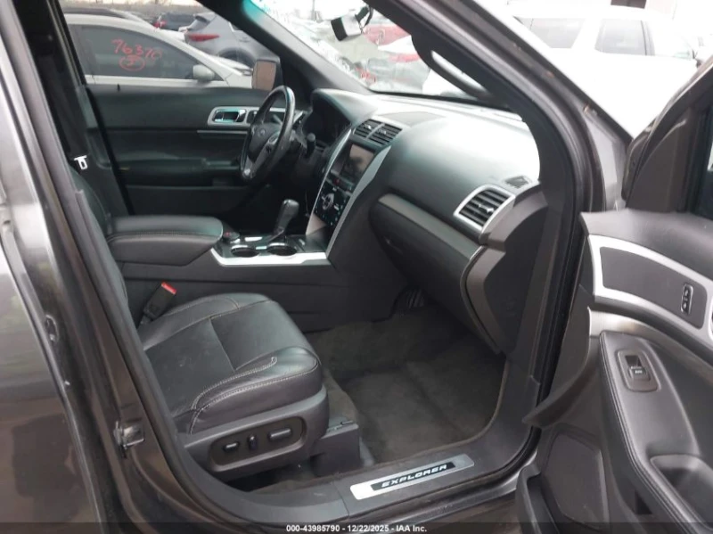 Ford Explorer 3.5l Sport, снимка 5 - Автомобили и джипове - 53576738