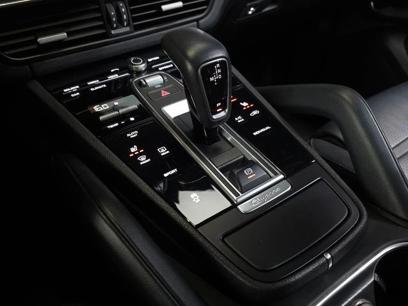 Porsche Cayenne 3.0| 340к.с., снимка 9 - Автомобили и джипове - 55987490