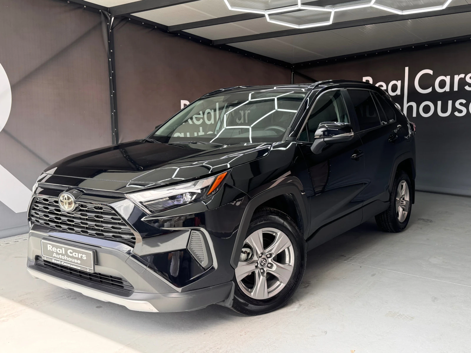 Toyota Rav4 2.5I* 4X4* LED* CAMERA* KEYLESS - изображение 3