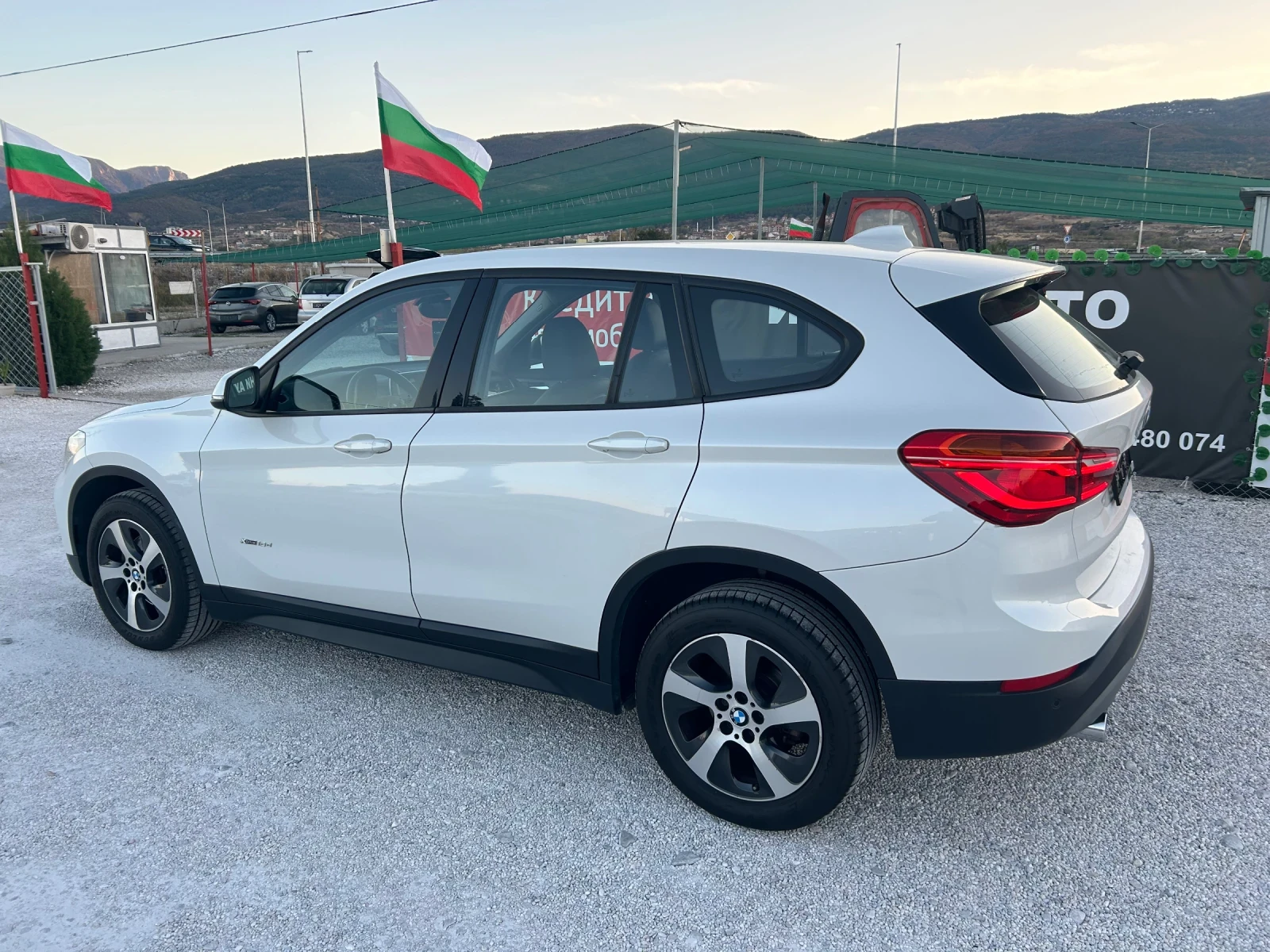 BMW X1 1.8D X-drive  - изображение 8