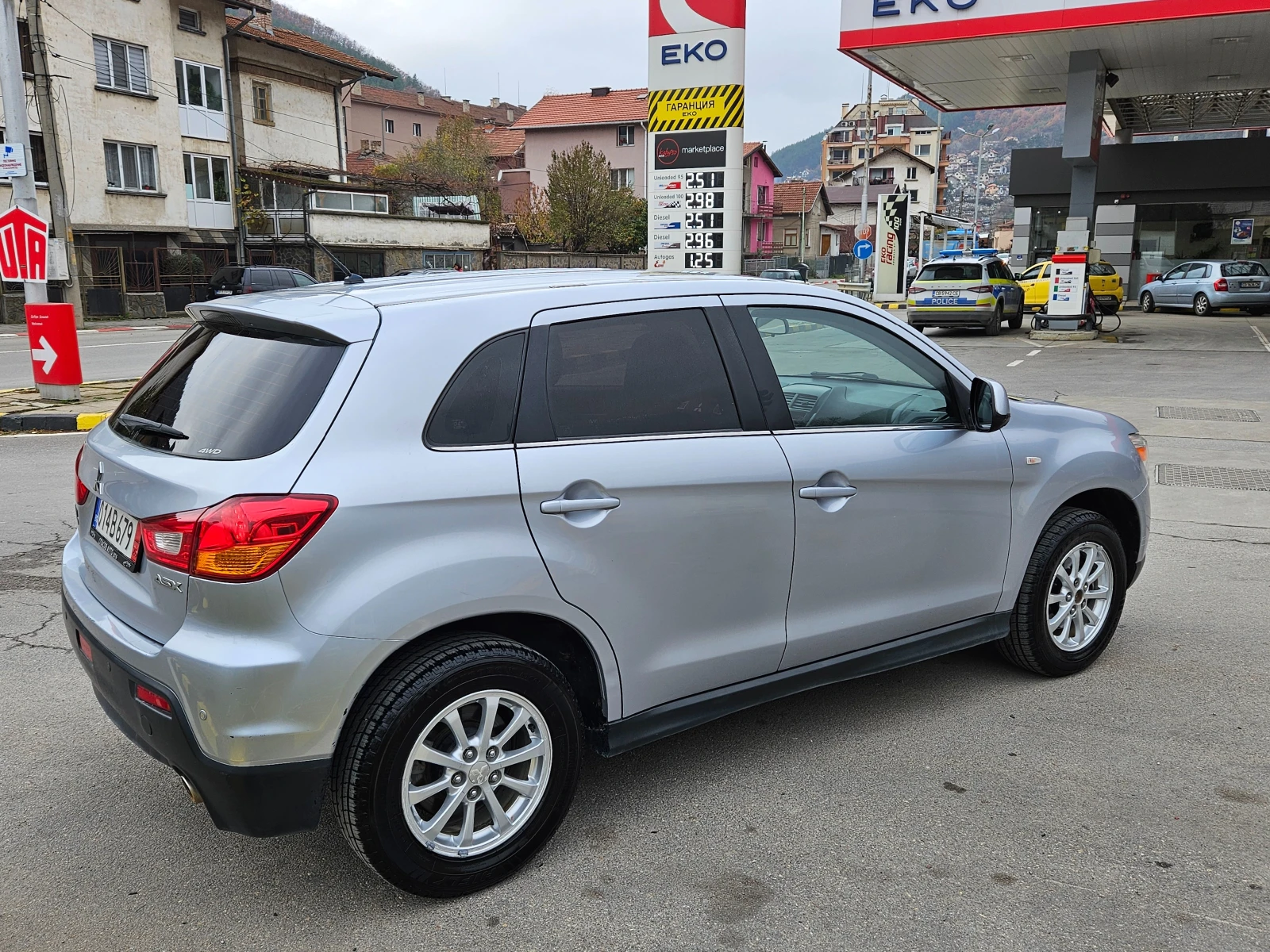 Mitsubishi ASX 1.8 Did 4X4/KLIMATRONIK/Euro-5 - изображение 6