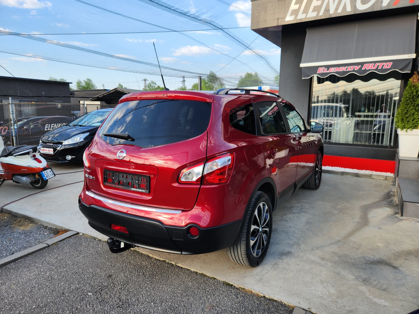 Nissan Qashqai + 2 2.0i-141к.с EURO5b-4x4-7места-ШВЕЙЦАРИЯ - изображение 8