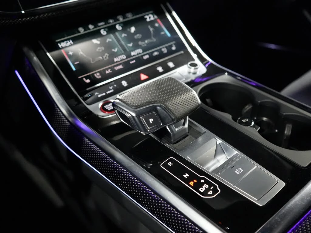 Audi SQ8 4.0 TFSI quattro* АвтоКредит* (Цена до БГ) , снимка 14 - Автомобили и джипове - 53870999