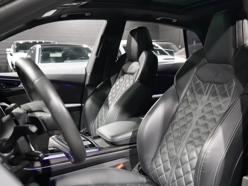 Audi SQ8 4.0 TFSI quattro* АвтоКредит* (Цена до БГ) , снимка 8 - Автомобили и джипове - 53870999