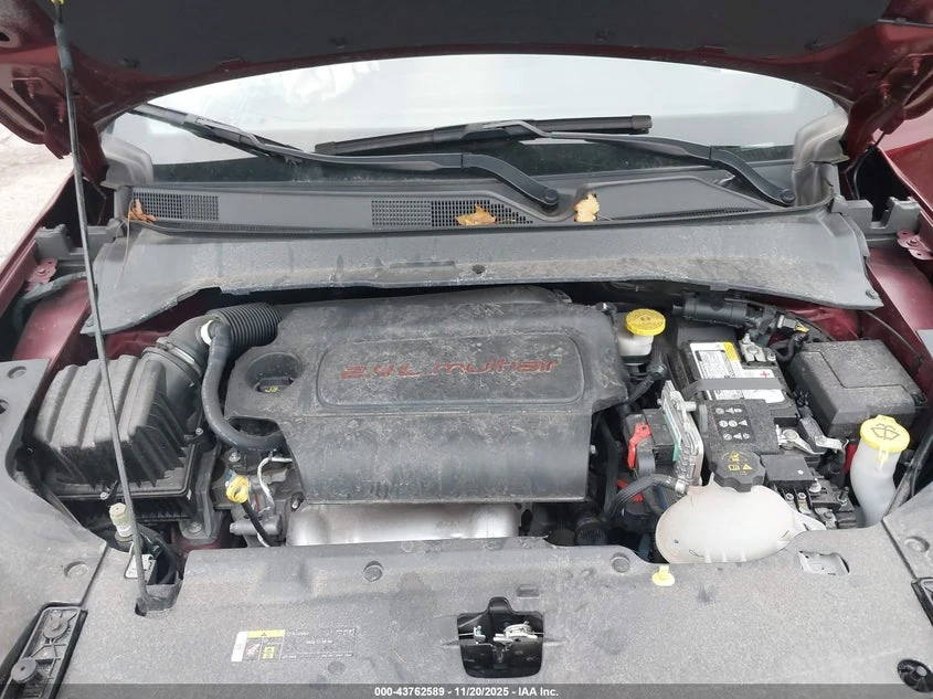 Jeep Compass 2.4L I-4 VVT, 177HP 4X4 Drive, снимка 10 - Автомобили и джипове - 53877616