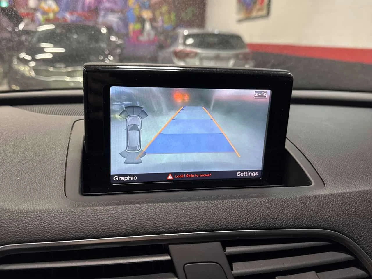 Audi Q3 * Progressiv * CARFAX * ЦЕНА ДО БГ, снимка 11 - Автомобили и джипове - 53952501