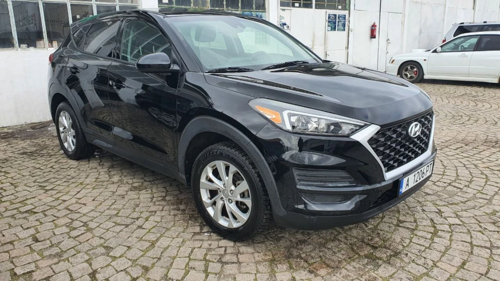 Hyundai Tucson, снимка 3 - Автомобили и джипове - 54396488